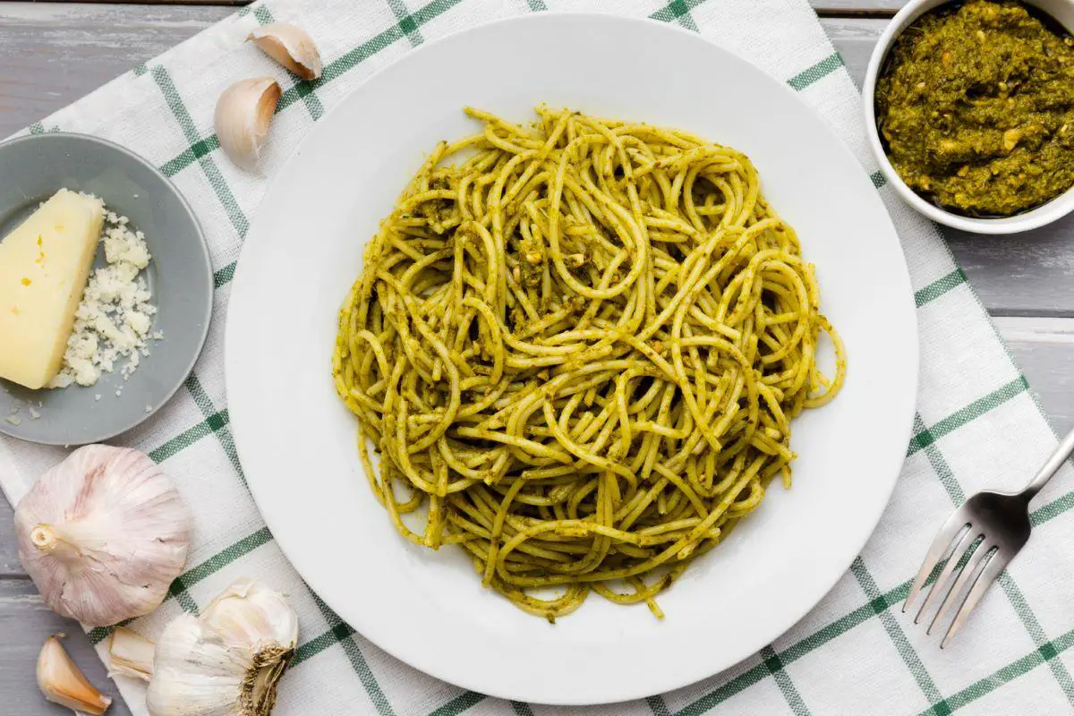 green spaghetti recipe